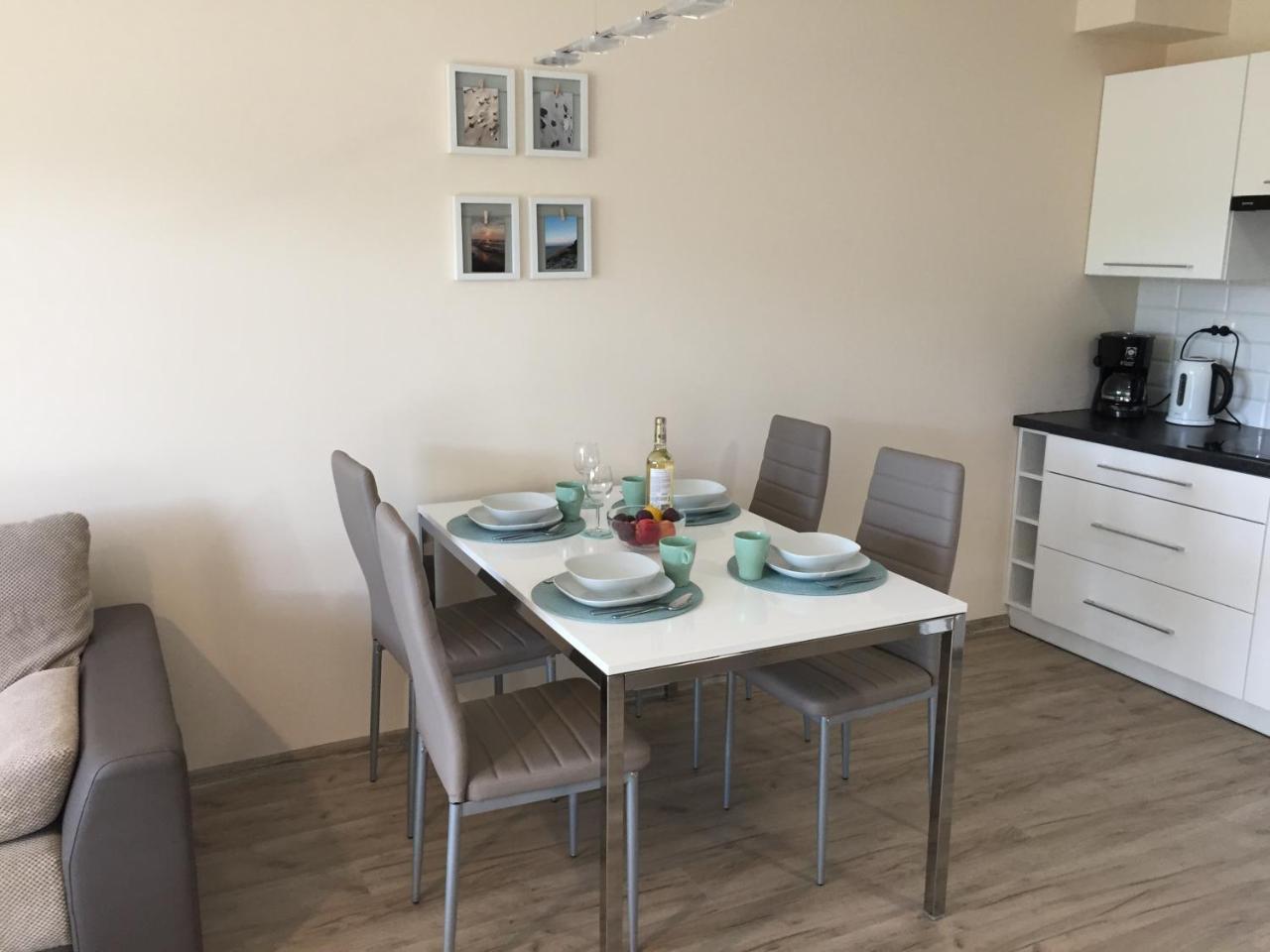 Apartament Malinowy Pogorzelica Погожелица Екстериор снимка